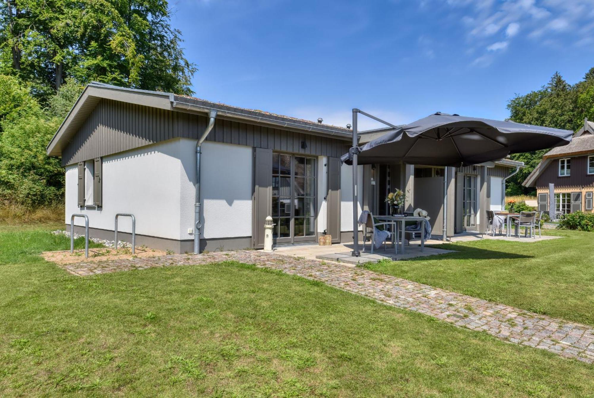 Apartamento Ferienhaus Frische Brise 33 Feriendorf Klein Stresow Ruegen Putbus Exterior foto